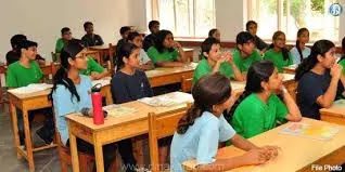 Voluntary charities that help poor students pursue education