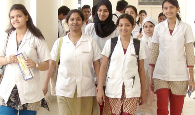 தமிழ்நாட்டில் உள்ள மருத்துவக் கல்லூரிகளில் MBBS., BDS படிப்புகளுக்கான கட்டணம் உயர்வு